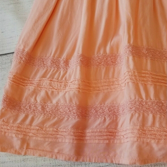 Modbe Layered Peach Mini Skirt- Lace & Pleating Details- Size Medium - Picture 6 of 9